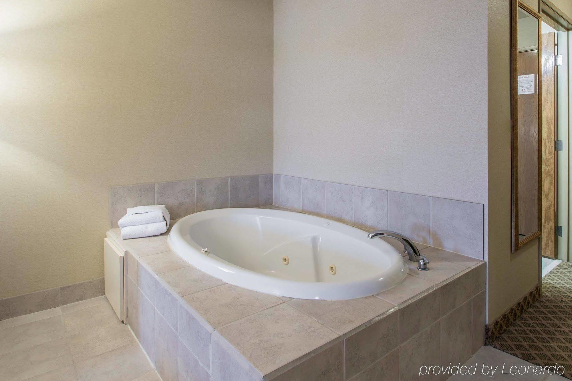 Cobblestone Suites - Ripon מראה חיצוני תמונה
