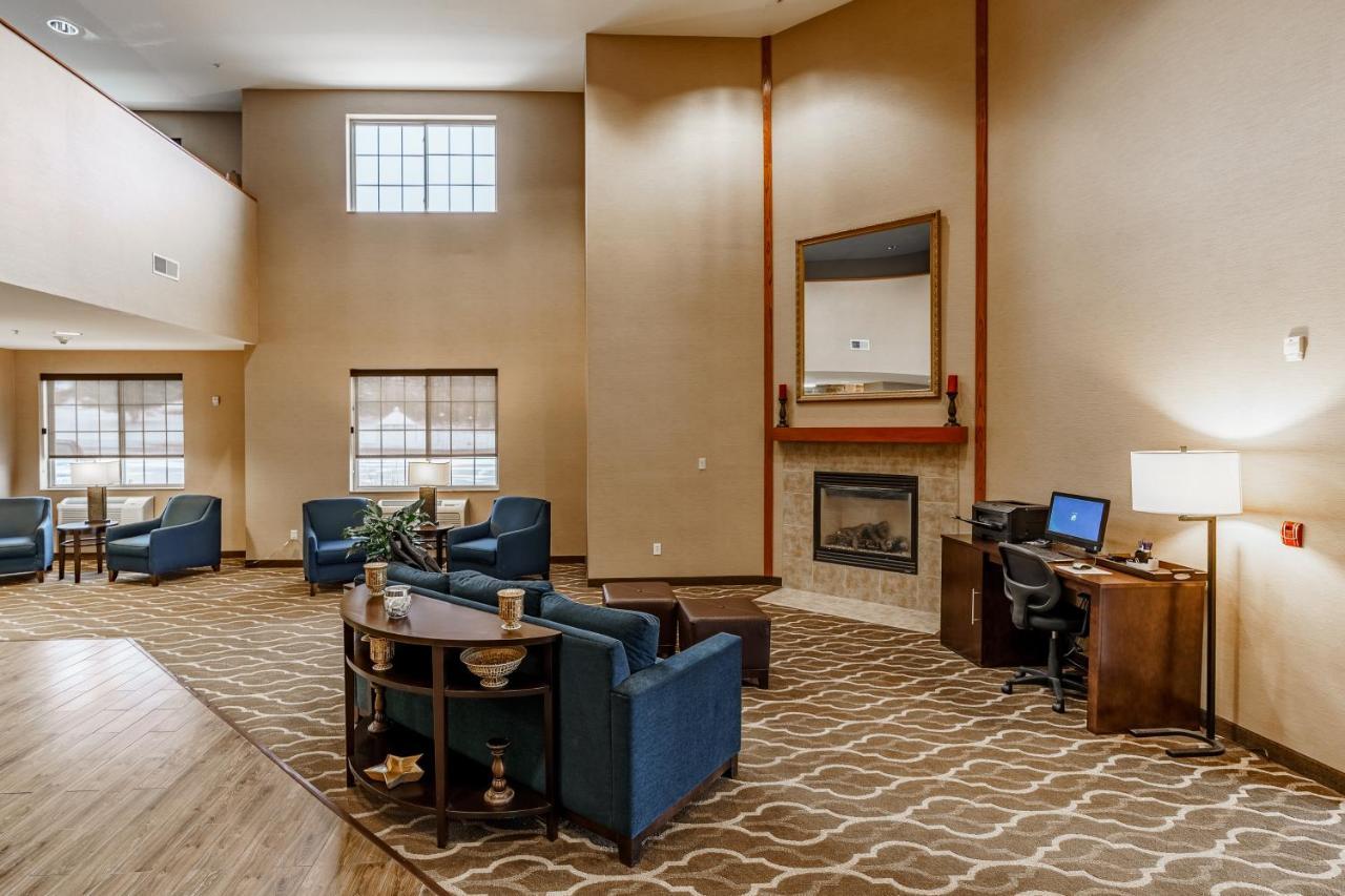Cobblestone Suites - Ripon מראה חיצוני תמונה