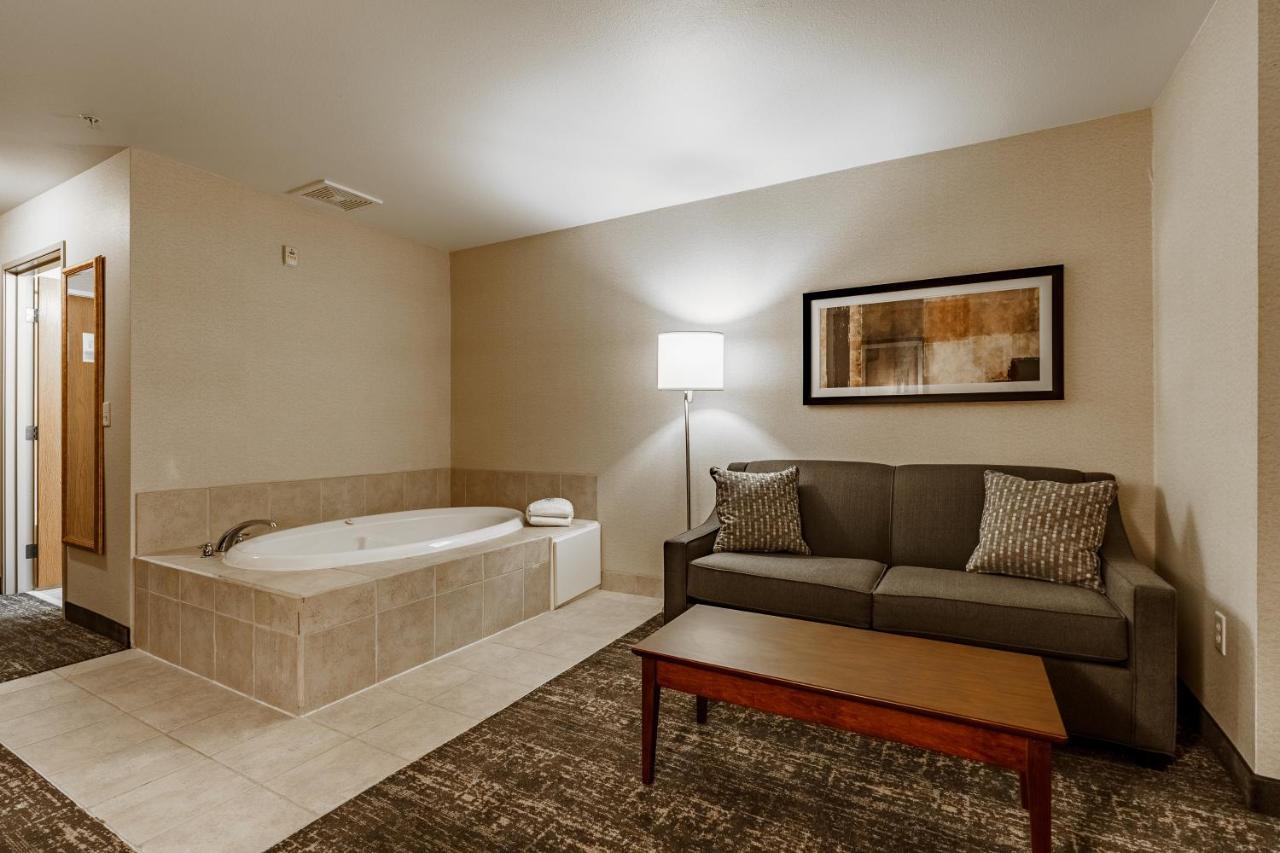 Cobblestone Suites - Ripon מראה חיצוני תמונה